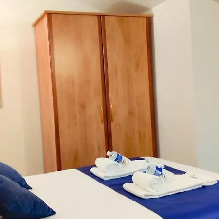 Hotel La Bosselle 2*