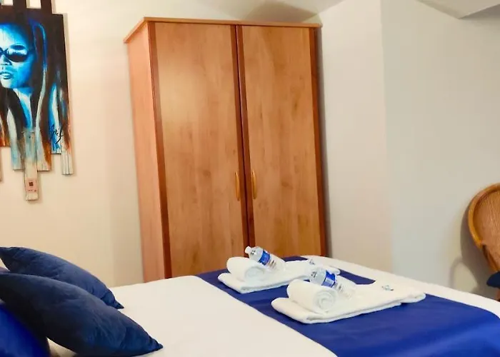 Hotel La Bosselle 2*