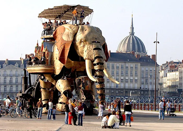 酒店 La Bosselle 2*